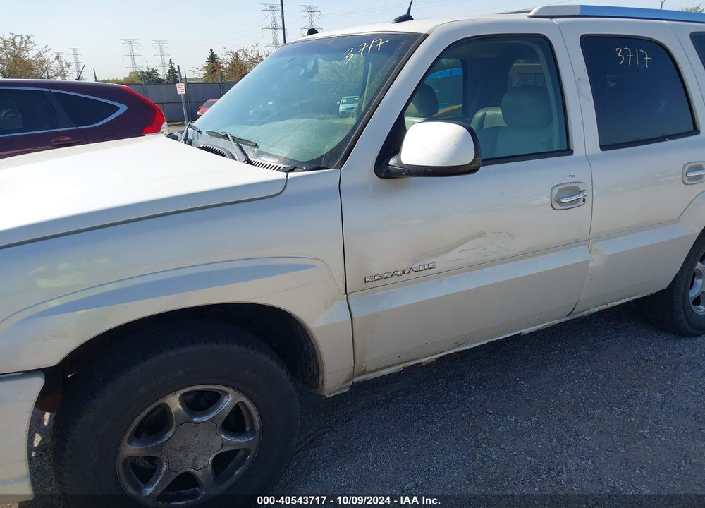 2005 CADILLAC ESCALADE STANDARD VIN: 1GYEK63N35R137621