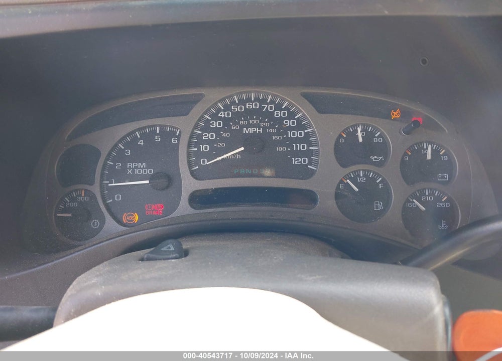 2005 CADILLAC ESCALADE STANDARD VIN: 1GYEK63N35R137621