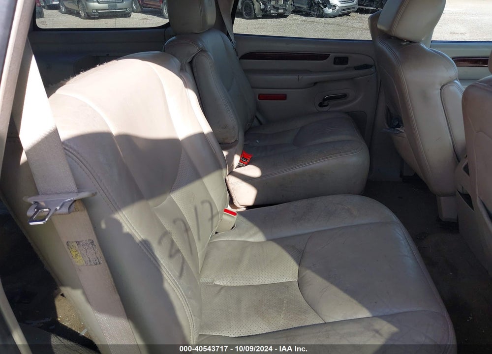 2005 CADILLAC ESCALADE STANDARD VIN: 1GYEK63N35R137621