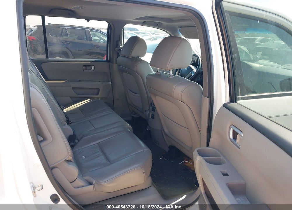2013 HONDA PILOT EX-L VIN: 5FNYF3H53DB039790