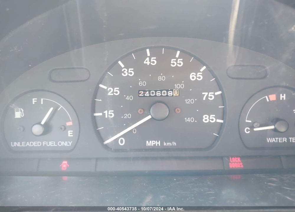 1993 GEO METRO VIN: 2C1MR2463P6726208