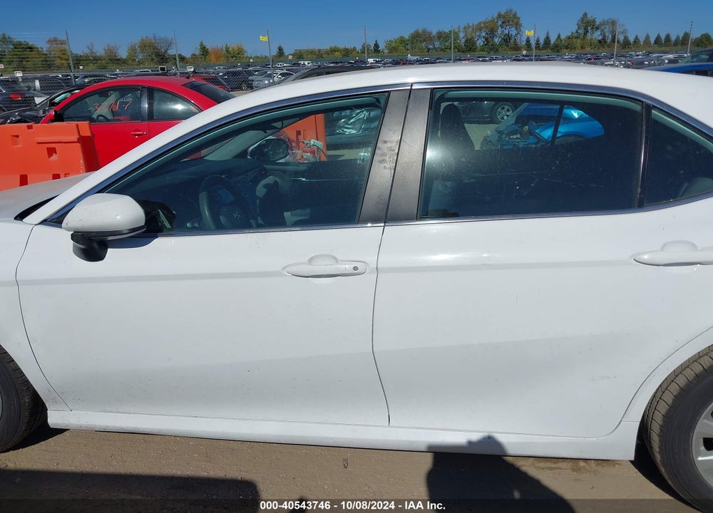 2019 TOYOTA CAMRY LE VIN: 4T1B11HK7KU790874