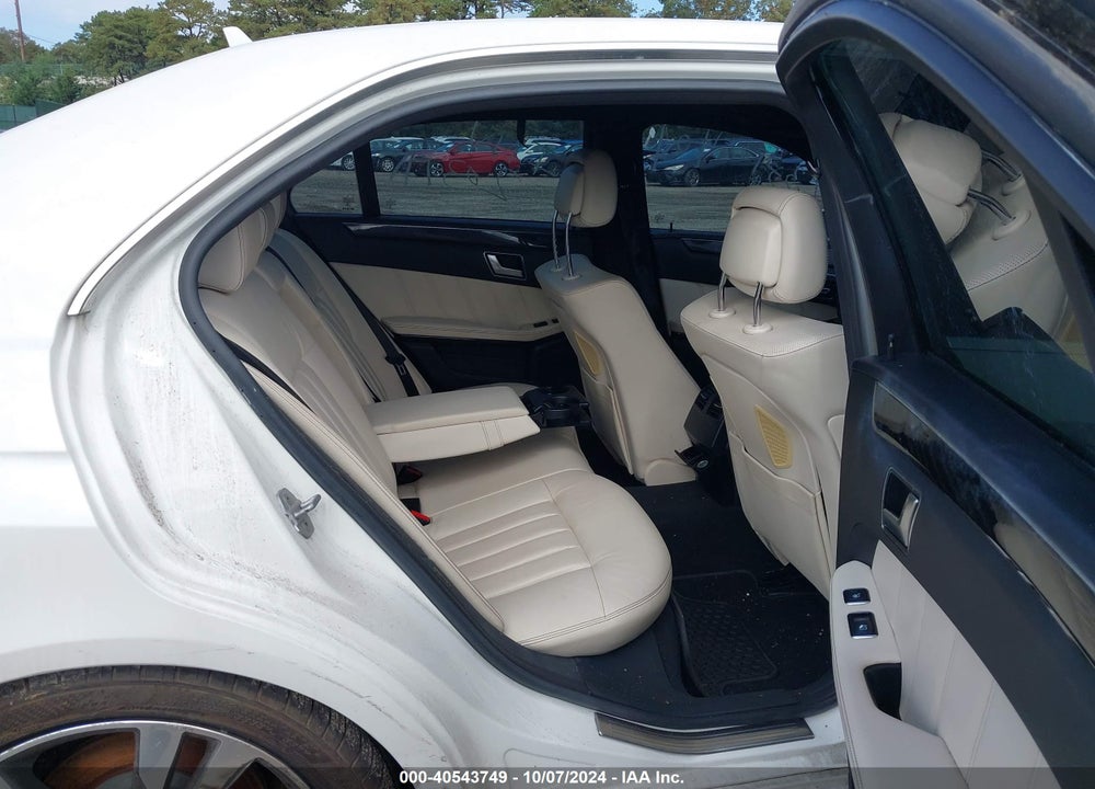 2016 MERCEDES-BENZ E 350 4MATIC VIN: WDDHF8JB8GB189372