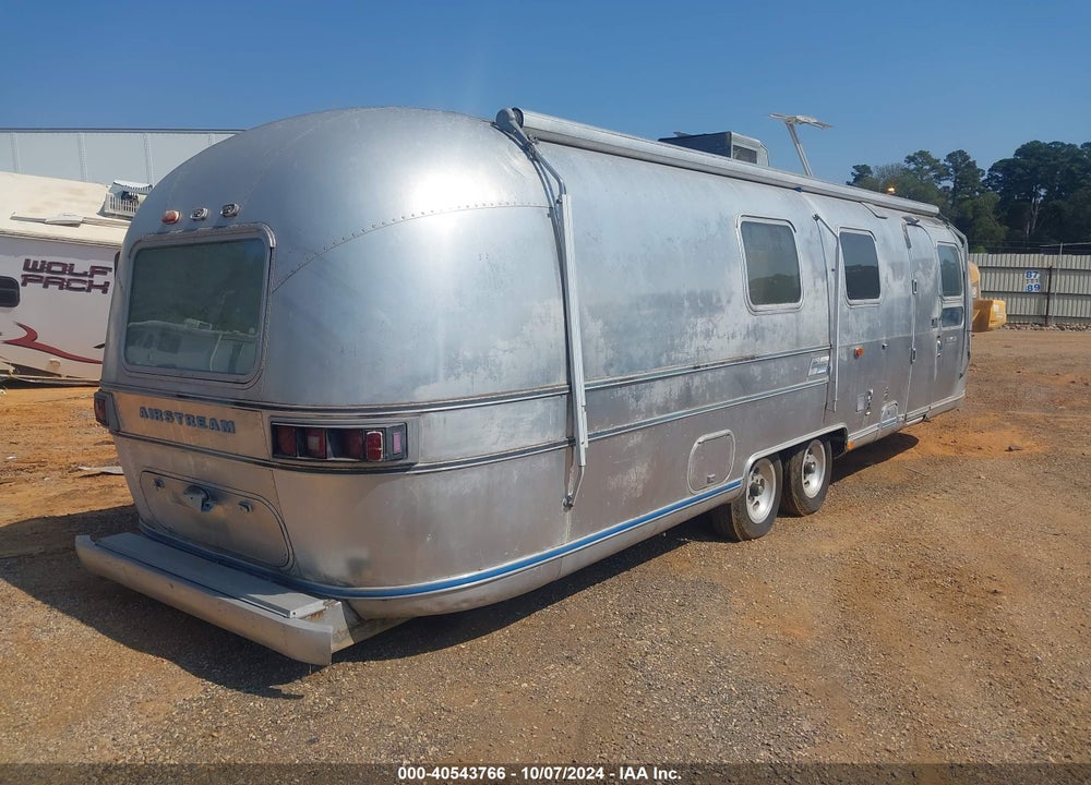1976 AIRSTREAM SOVEREIGN VIN: 0000000131D650238
