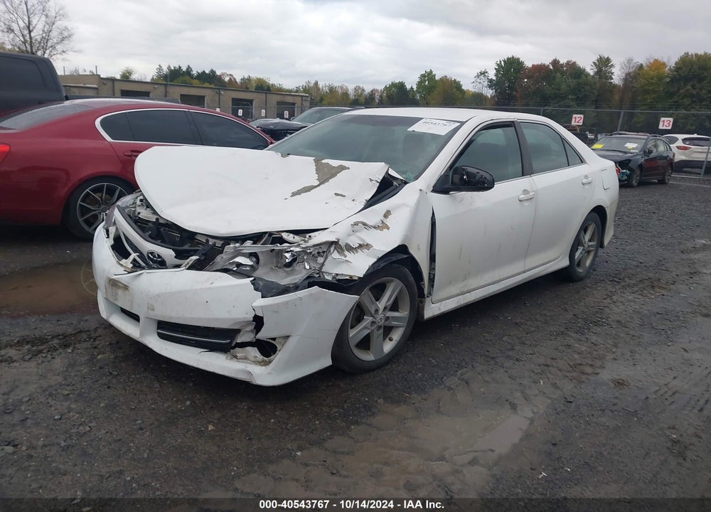 2013 TOYOTA CAMRY SE VIN: 4T1BF1FK6DU656462