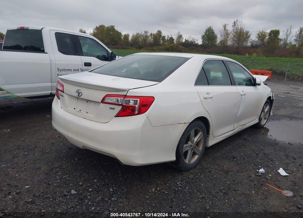 2013 TOYOTA CAMRY SE VIN: 4T1BF1FK6DU656462