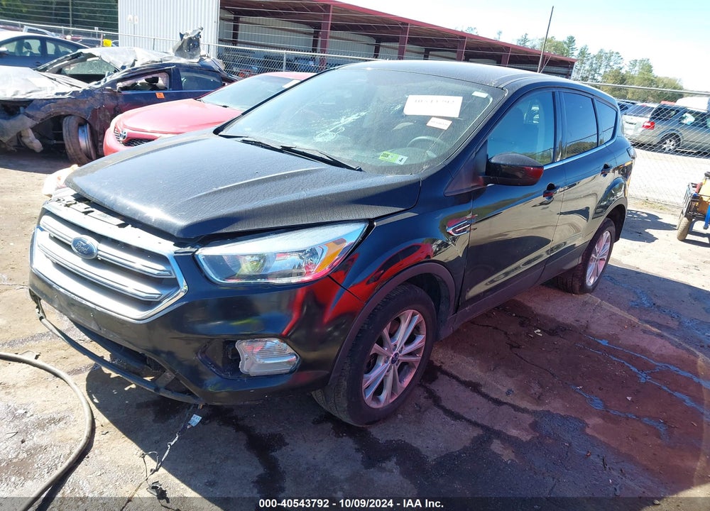 2017 FORD ESCAPE SE VIN: 1FMCU9GD9HUC58192