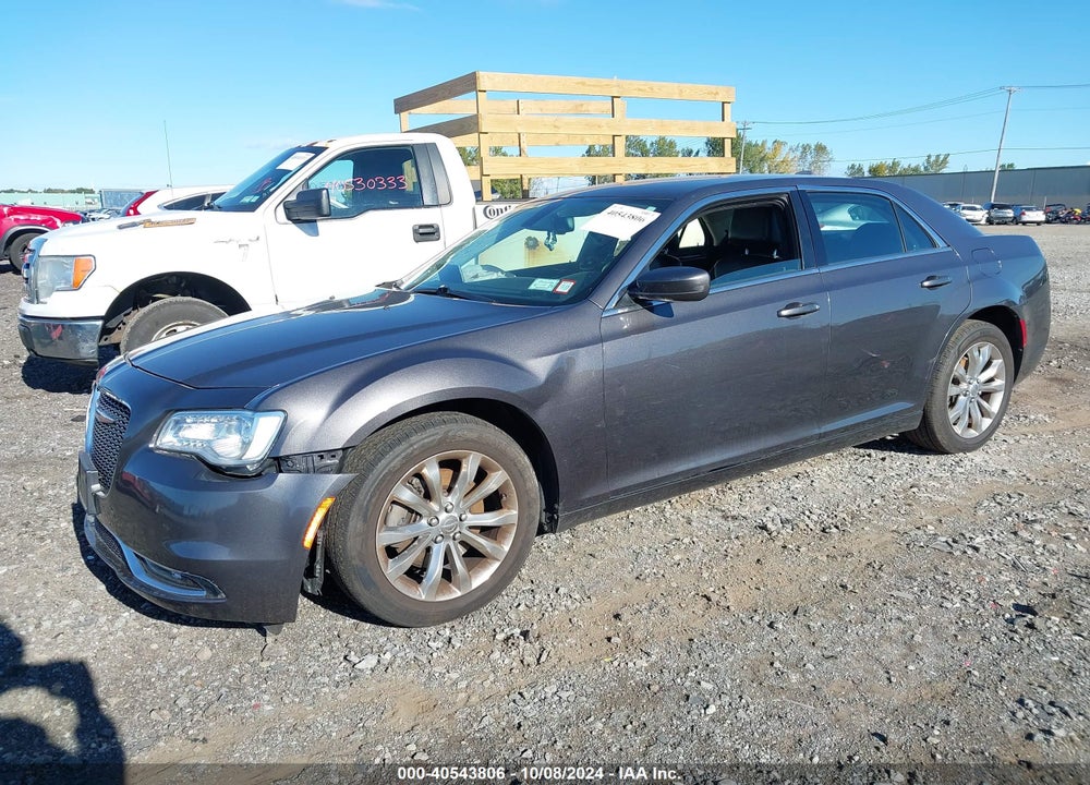 2015 CHRYSLER 300 LIMITED VIN: 2C3CCARG7FH820529
