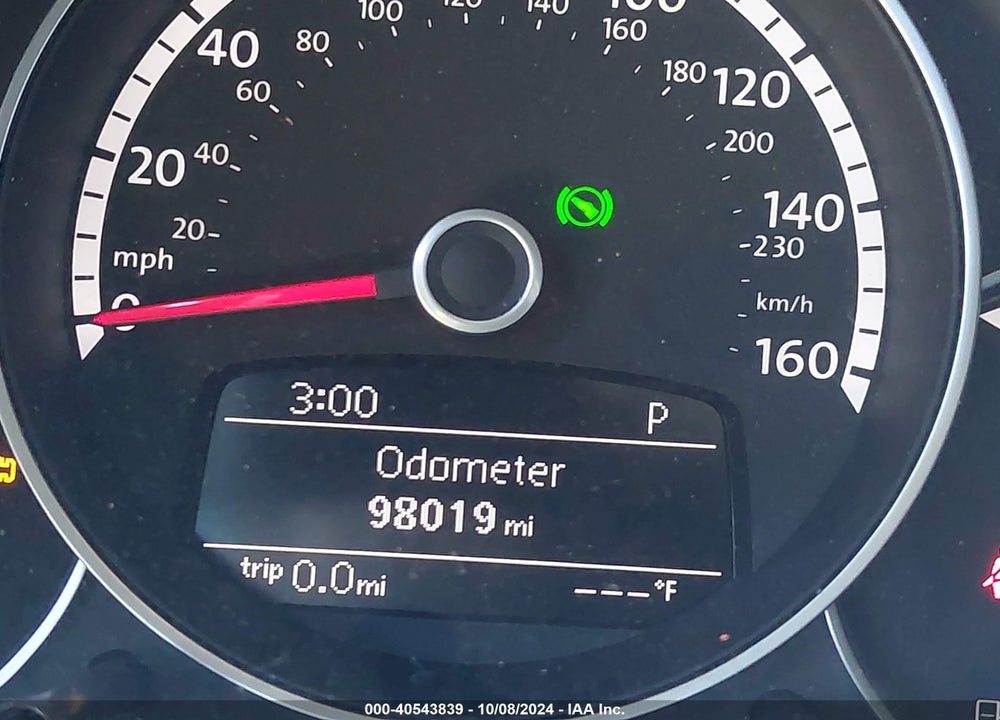2015 VOLKSWAGEN BEETLE VIN: 3VW517ATXFM811375