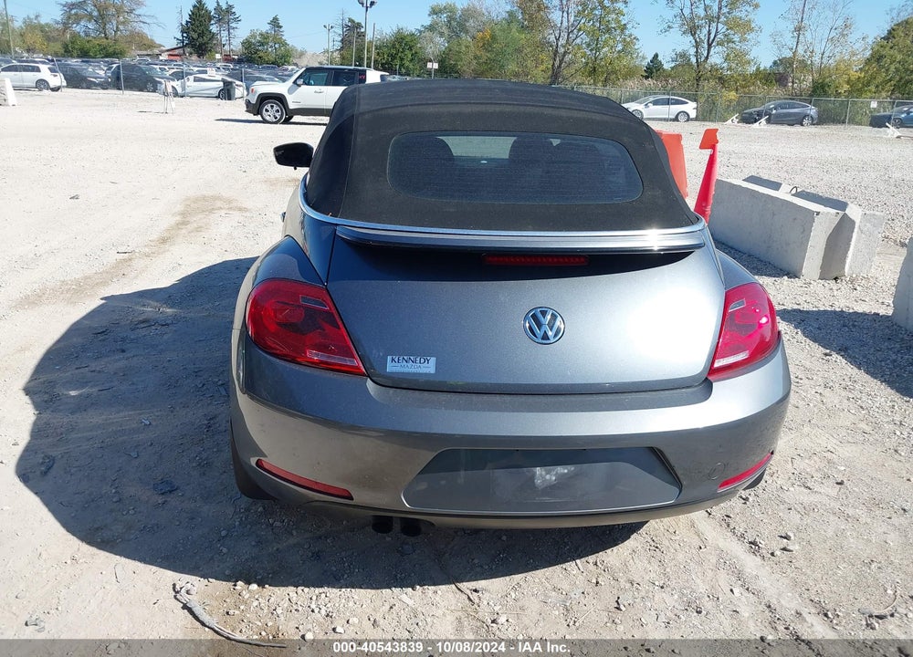 2015 VOLKSWAGEN BEETLE VIN: 3VW517ATXFM811375