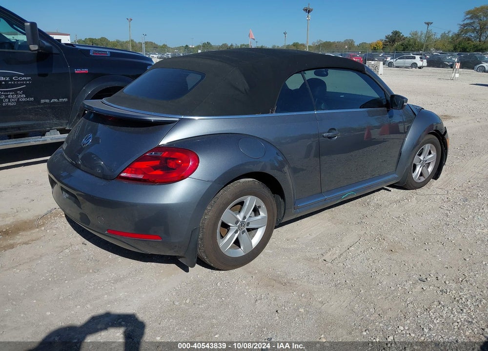 2015 VOLKSWAGEN BEETLE VIN: 3VW517ATXFM811375