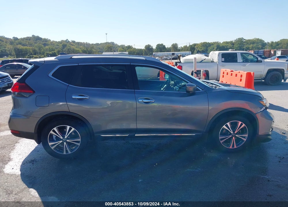 2017 NISSAN ROGUE SL VIN: 5N1AT2MT9HC870198