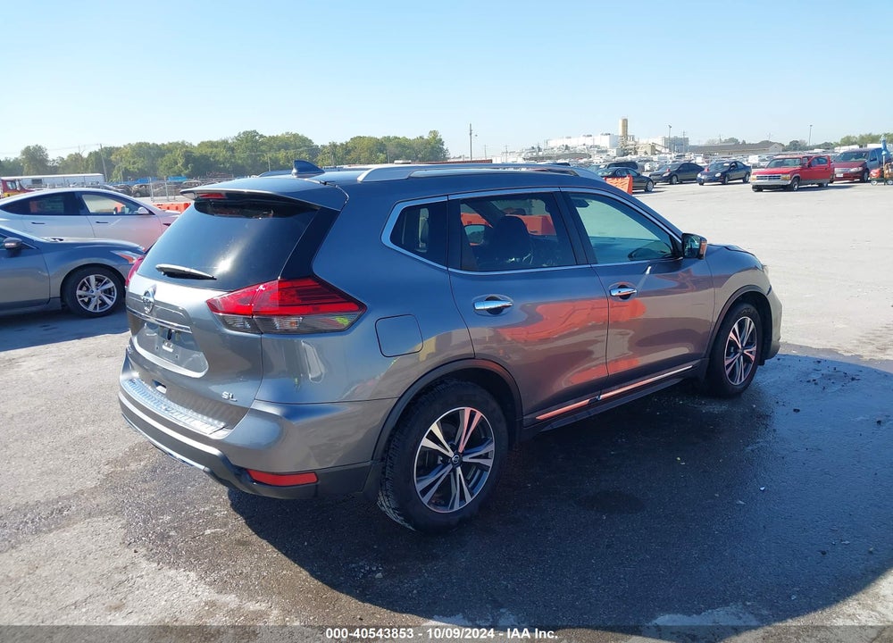 2017 NISSAN ROGUE SL VIN: 5N1AT2MT9HC870198