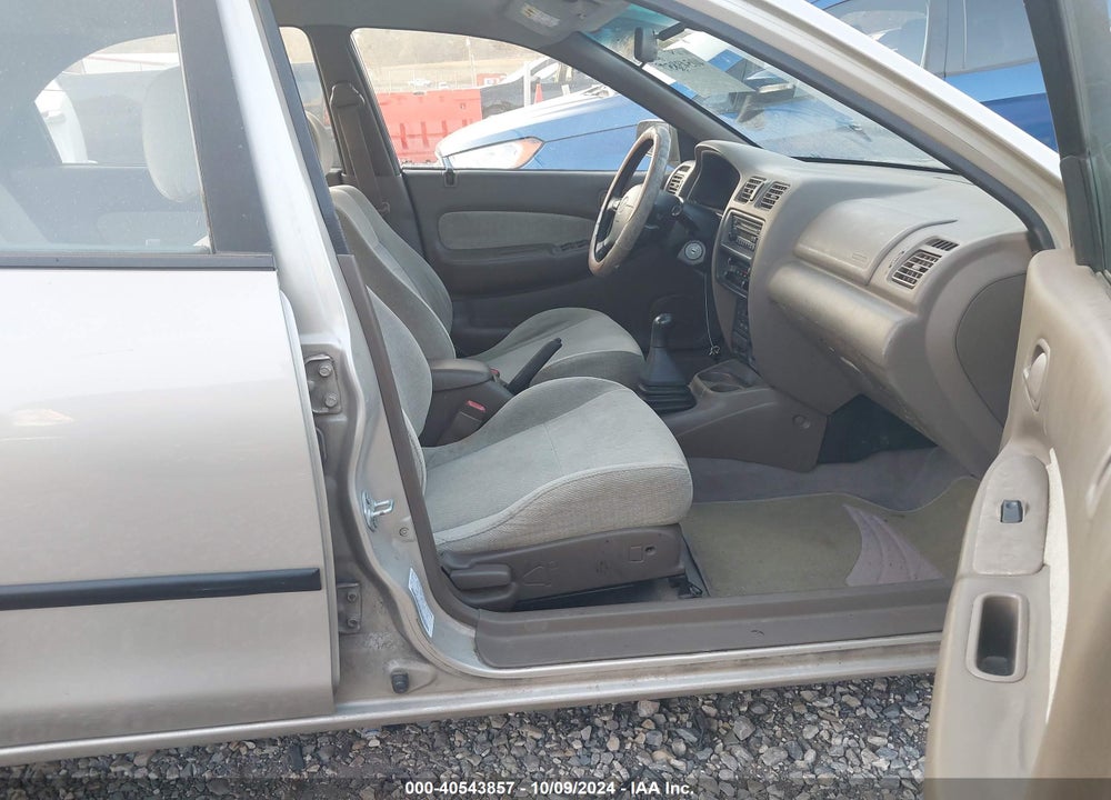 1998 MAZDA PROTEGE DX/LX VIN: JM1BC141XW0232915