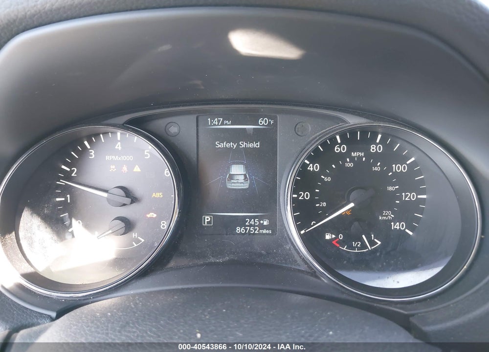2017 NISSAN ROGUE SV VIN: 5N1AT2MV6HC847124