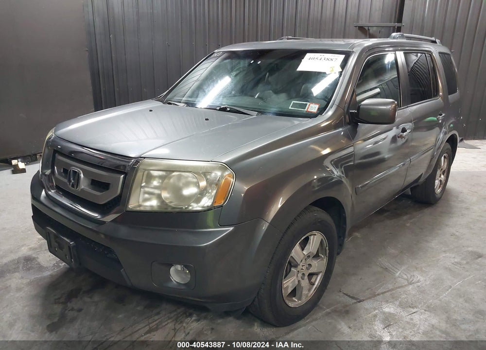 2011 HONDA PILOT EX-L VIN: 5FNYF4H55BB005837