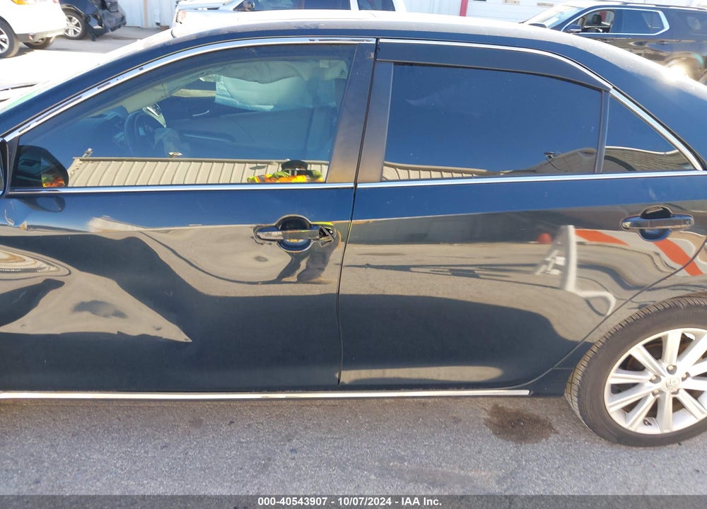 2014 TOYOTA CAMRY HYBRID XLE VIN: 4T1BD1FK0EU129329