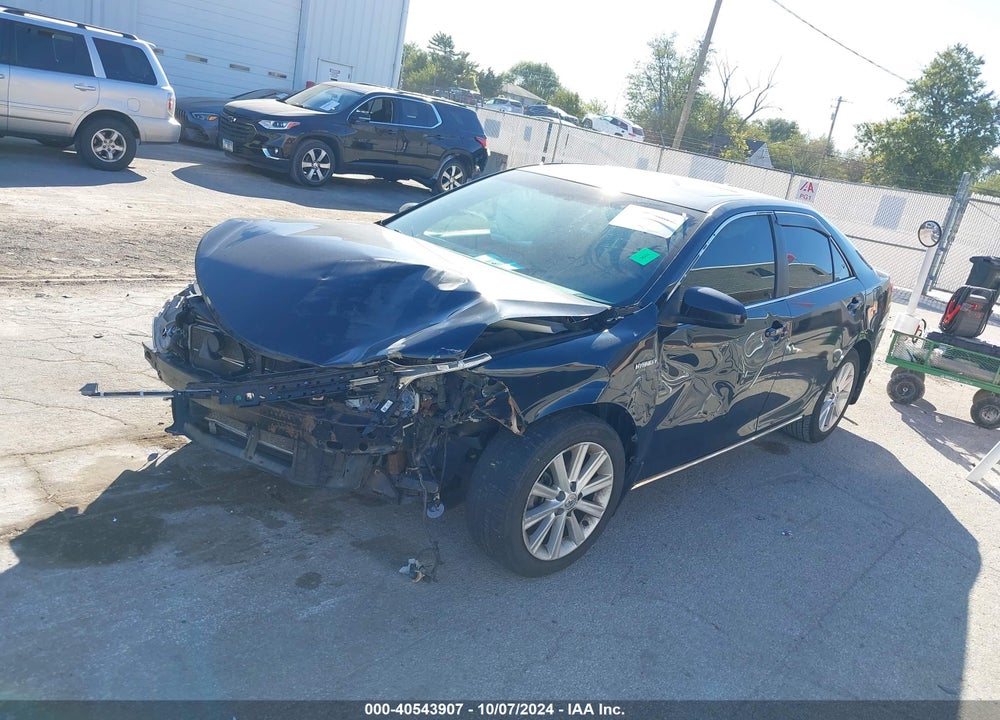 2014 TOYOTA CAMRY HYBRID XLE VIN: 4T1BD1FK0EU129329