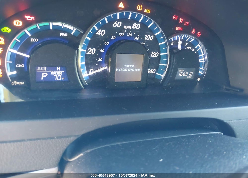 2014 TOYOTA CAMRY HYBRID XLE VIN: 4T1BD1FK0EU129329