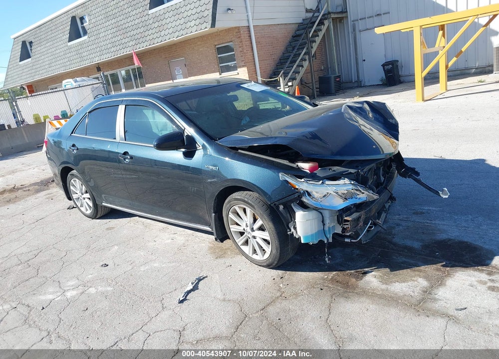 2014 TOYOTA CAMRY HYBRID XLE VIN: 4T1BD1FK0EU129329