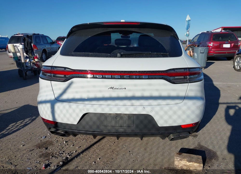 2019 PORSCHE MACAN VIN: WP1AA2A52KLB02794