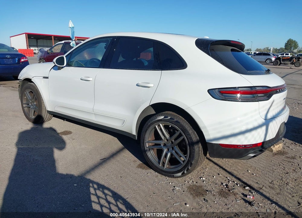 2019 PORSCHE MACAN VIN: WP1AA2A52KLB02794