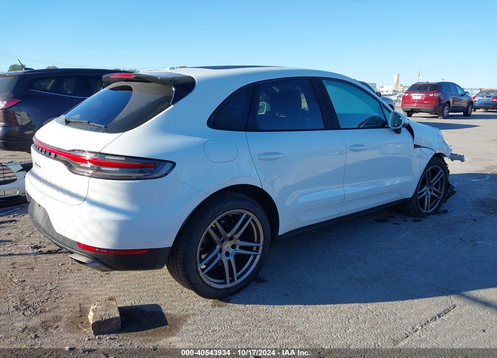 2019 PORSCHE MACAN VIN: WP1AA2A52KLB02794