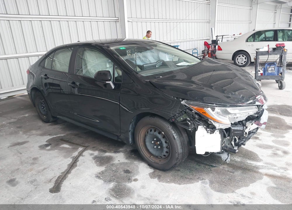 2022 TOYOTA COROLLA LE VIN: JTDEPMAE7NJ218053