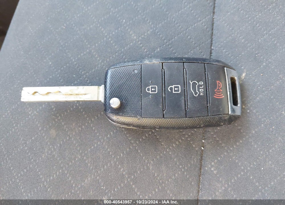 2019 KIA SORENTO 2.4L LX VIN: 5XYPGDA38KG545919