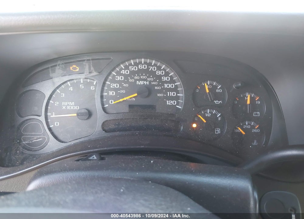 2005 CHEVROLET SUBURBAN 1500 LS VIN: 3GNEC16Z35G144239