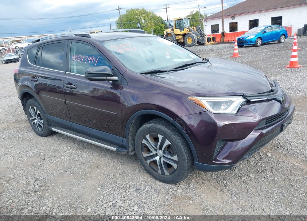 2018 TOYOTA RAV4 LE VIN: 2T3BFREV3JW775695