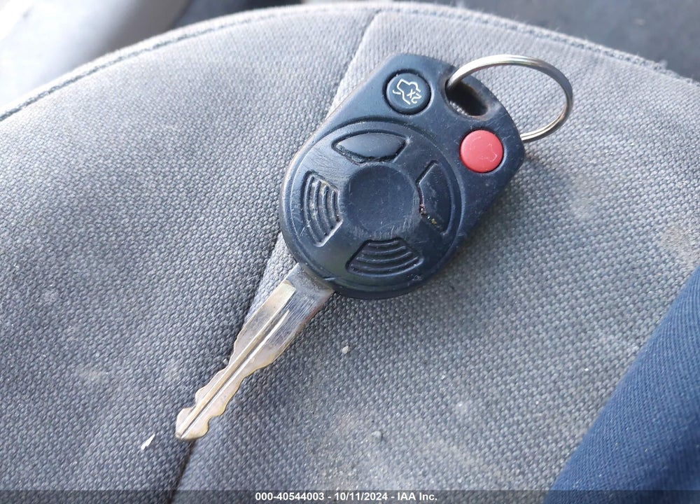 2010 FORD FUSION SE VIN: 3FAHP0HA0AR180244