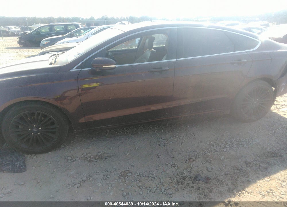 2013 FORD FUSION SE VIN: 3FA6P0HR3DR387440