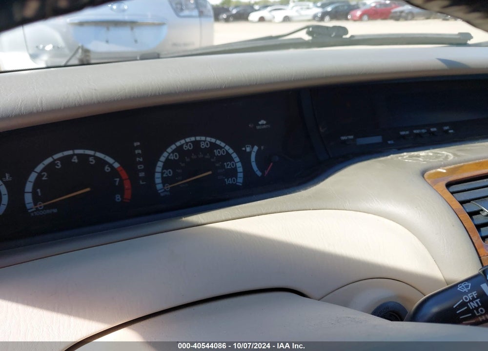 2000 TOYOTA AVALON XLS VIN: 4T1BF28B1YU003711