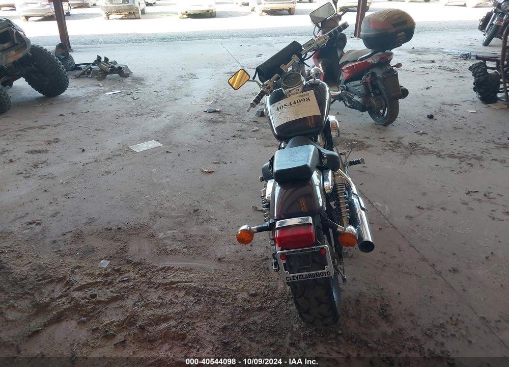 2001 HONDA VT750 DC VIN: JH2RC44011K503243