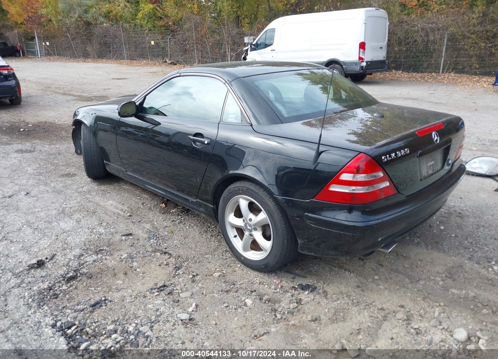 2002 MERCEDES-BENZ SLK 320 VIN: WDBKK65F12F268279