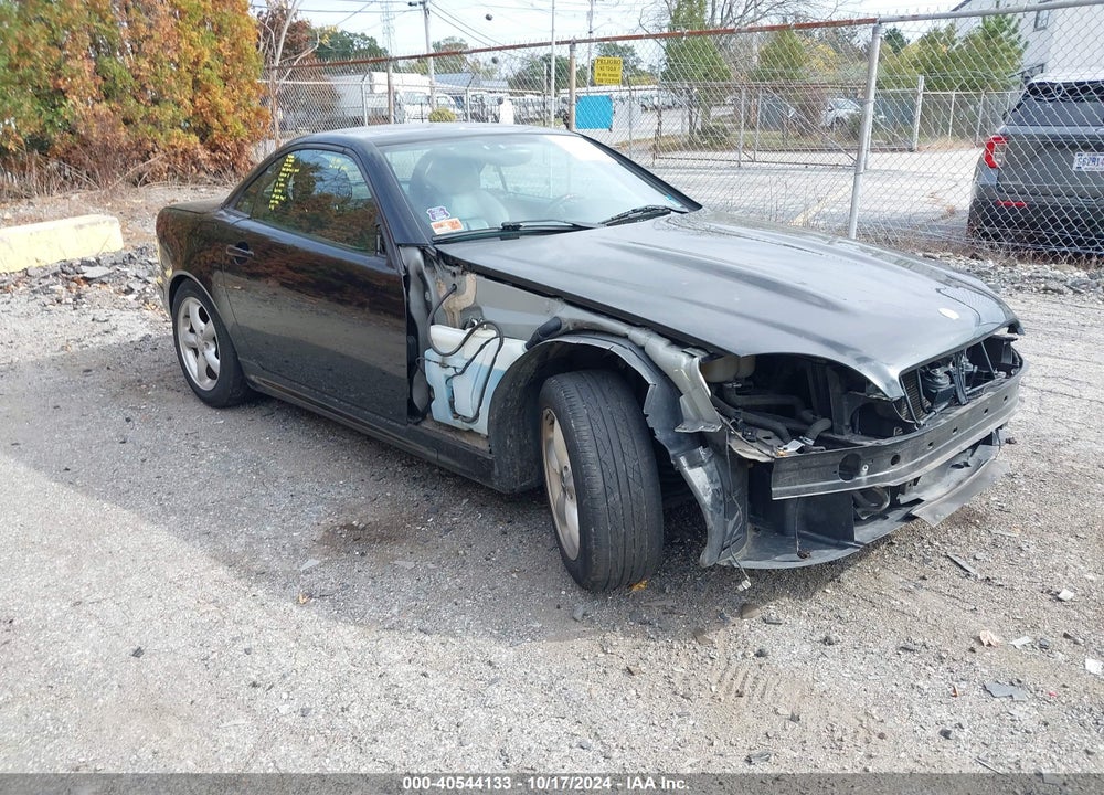 2002 MERCEDES-BENZ SLK 320 VIN: WDBKK65F12F268279