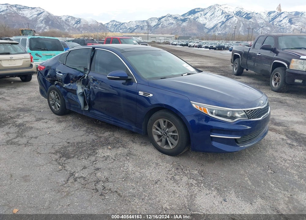 2017 KIA OPTIMA EX VIN: 5XXGU4L32HG162769