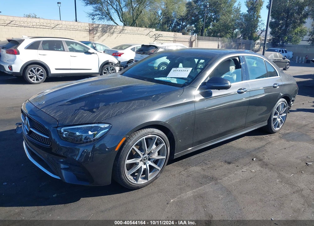 2022 MERCEDES-BENZ E 350 VIN: W1KZF8DB1NB077705