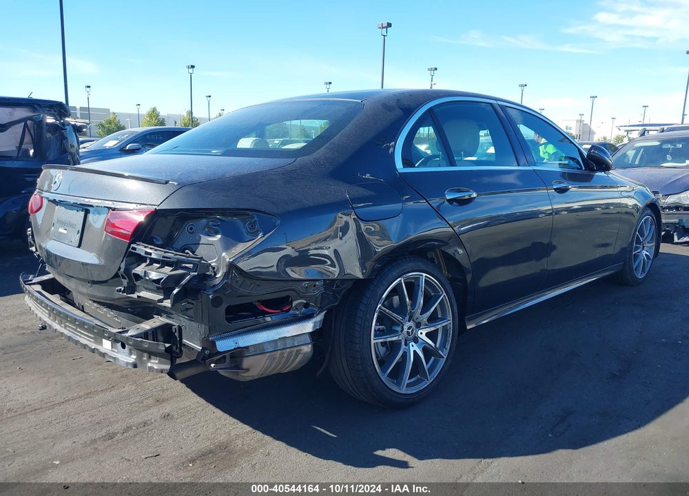 2022 MERCEDES-BENZ E 350 VIN: W1KZF8DB1NB077705