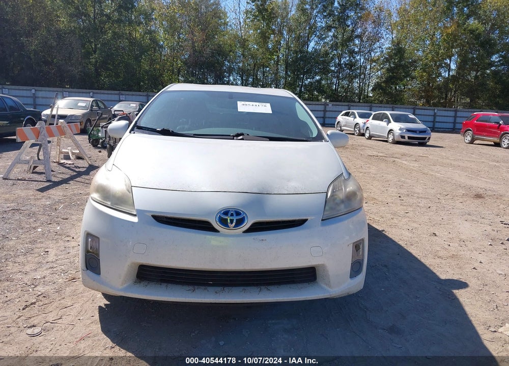 2011 TOYOTA PRIUS FOUR VIN: JTDKN3DUXB1365811