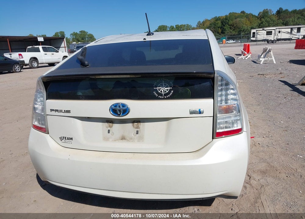 2011 TOYOTA PRIUS FOUR VIN: JTDKN3DUXB1365811