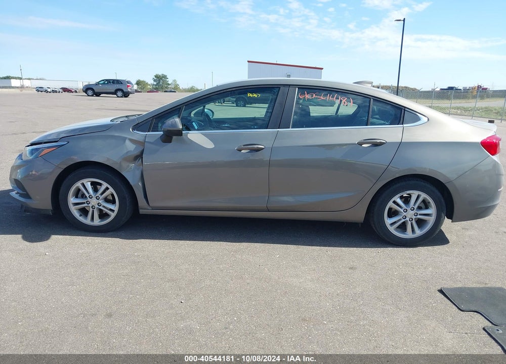 2017 CHEVROLET CRUZE LT AUTO VIN: 1G1BE5SMXH7274437