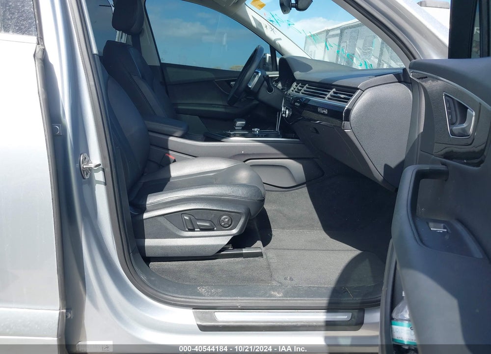2019 AUDI Q7 55 PREMIUM/55 SE PREMIUM VIN: WA1LAAF73KD001105