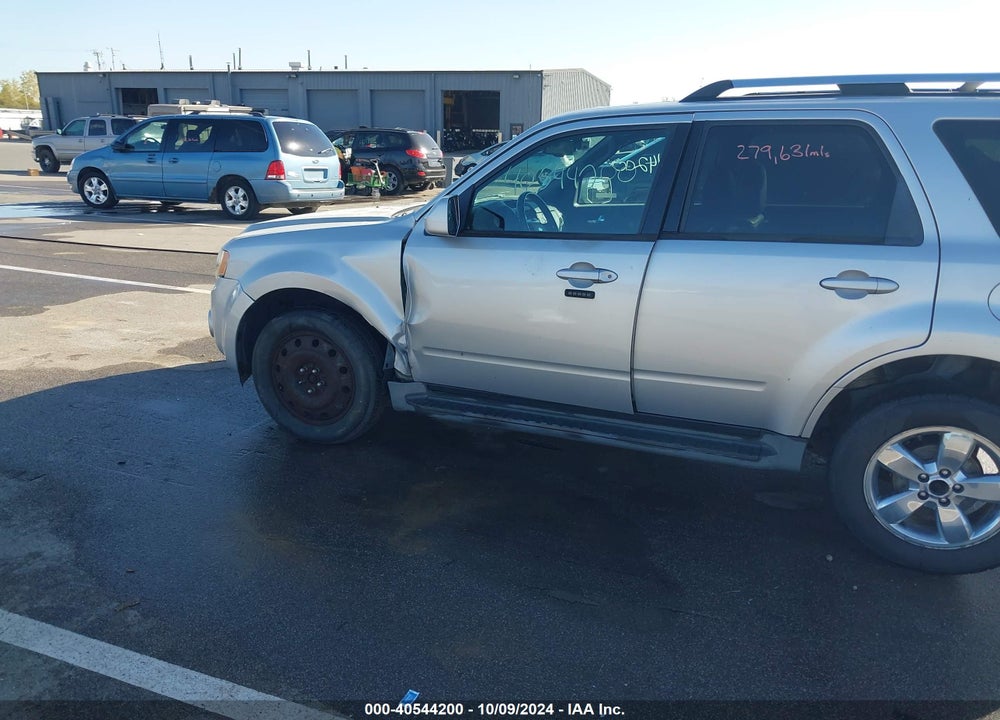 2010 FORD ESCAPE LIMITED VIN: 1FMCU9EG3AKD14206