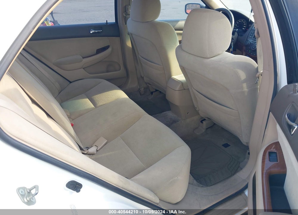 2007 HONDA ACCORD VIN: 1HGCM56437A008902