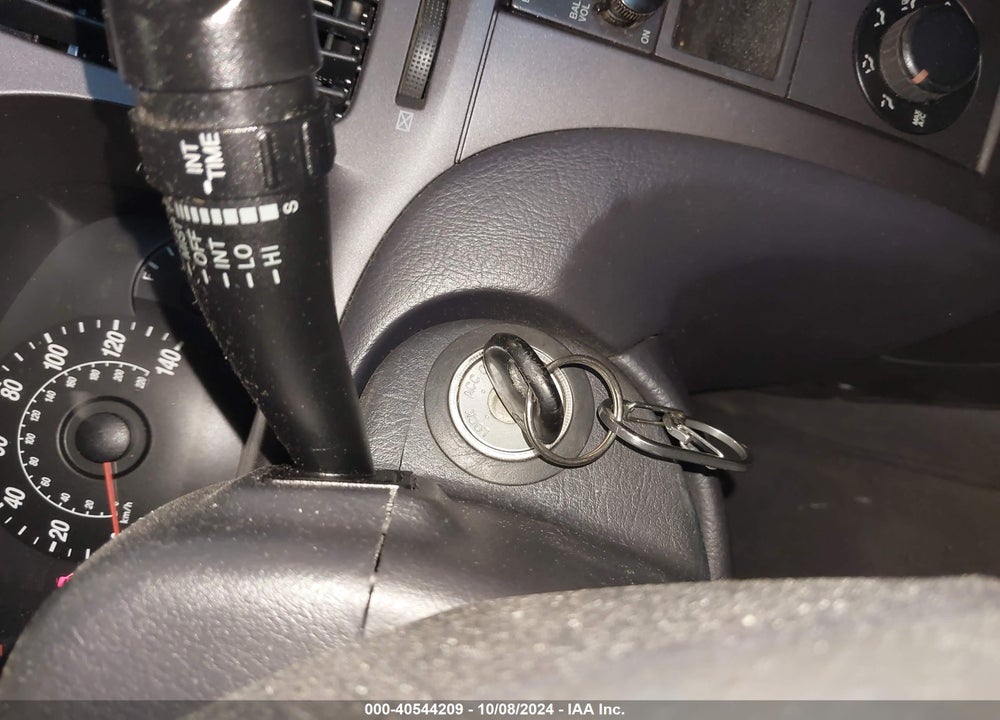 2005 HYUNDAI ELANTRA GLS/GT VIN: KMHDN46D85U077697