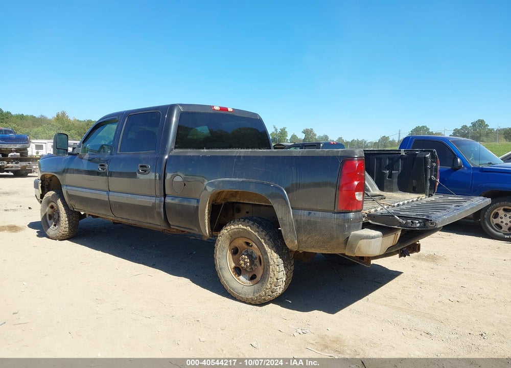 2004 CHEVROLET SILVERADO 2500HD LS VIN: 1GCHK23244F212067
