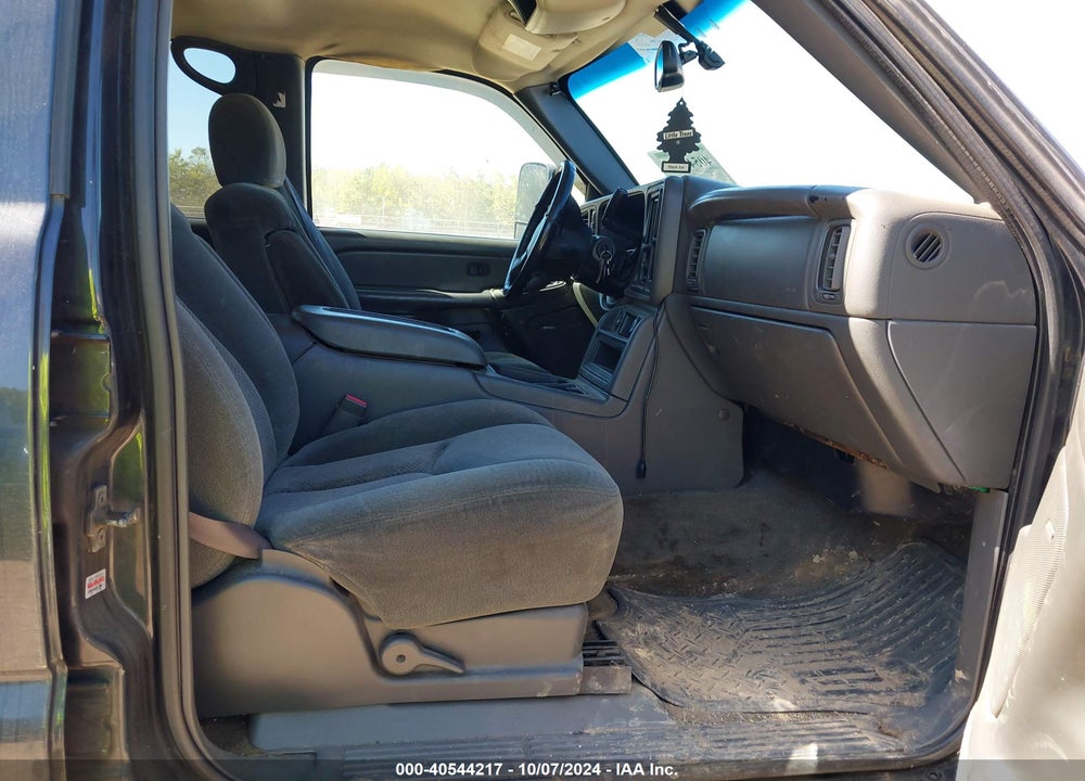 2004 CHEVROLET SILVERADO 2500HD LS VIN: 1GCHK23244F212067