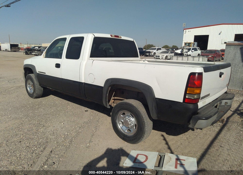2004 GMC SIERRA 2500HD WORK TRUCK VIN: 1GTHC29U74E118731